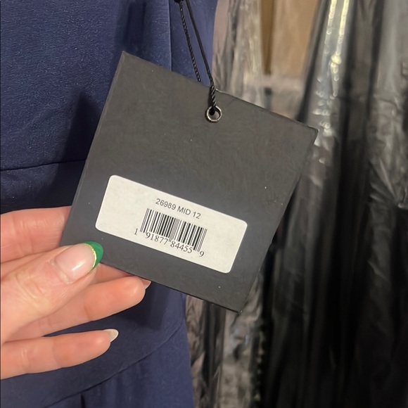 Mac Duggal - NWT - size 12 - Navy Blue One Shoulder Gown - Picture 6 of 9